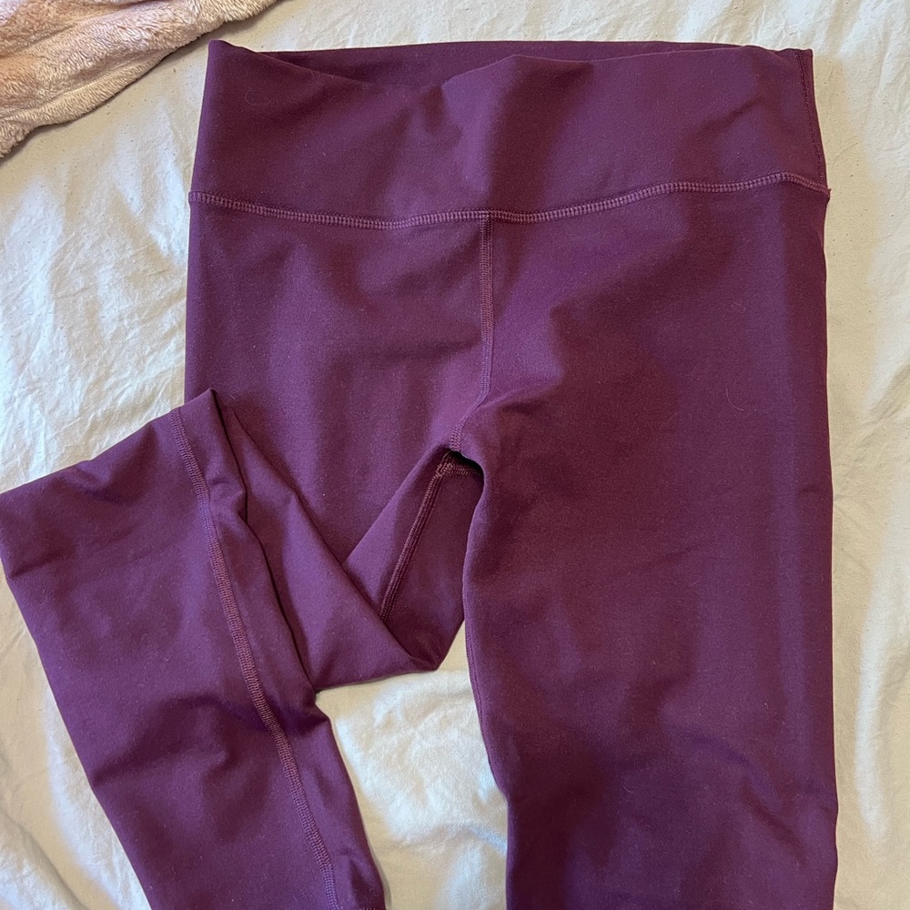 Fabletics Leggings Size Large Purple/ Plum